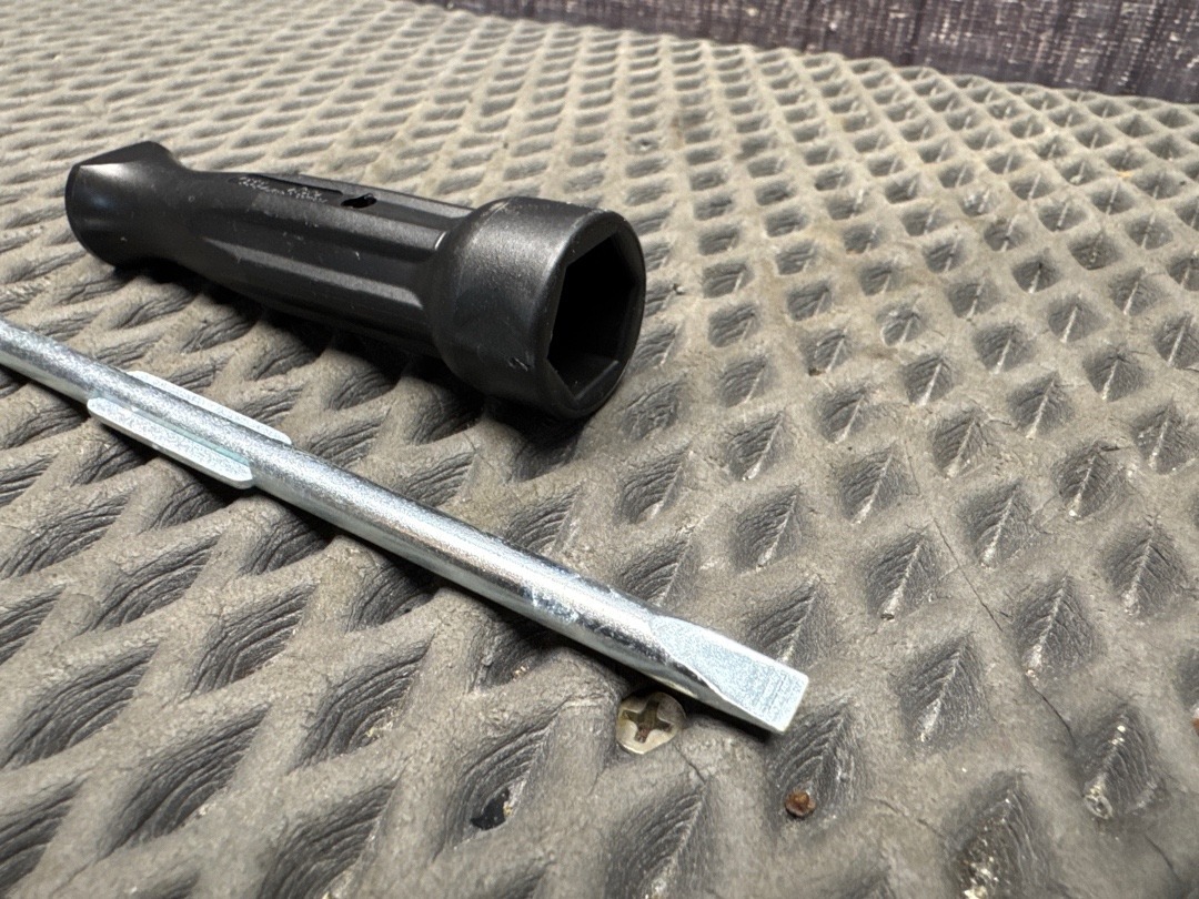 Отвертка, 720 рублей, Красноярск