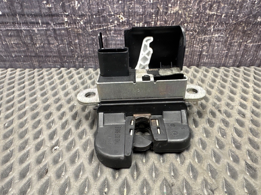 Замок крышки багажника, 3220 рублей, Красноярск