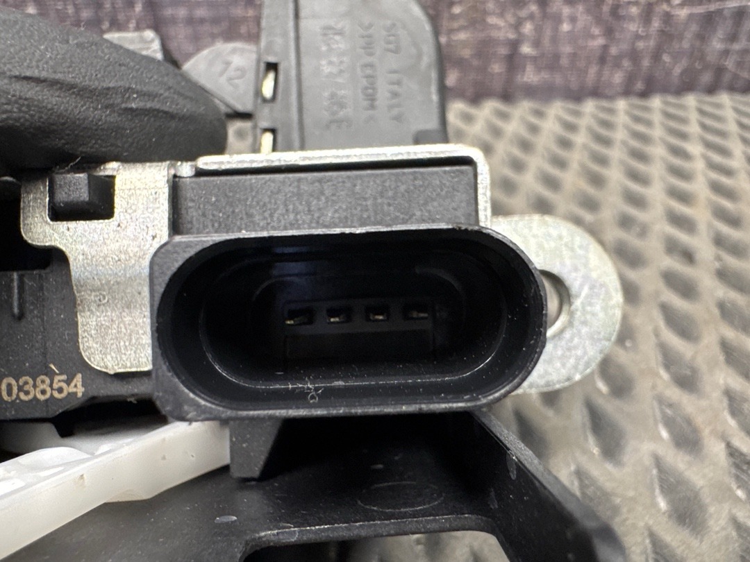 Замок крышки багажника, 3220 рублей, Красноярск