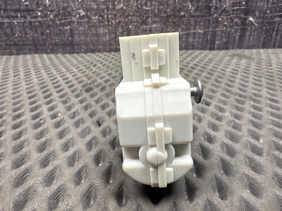 Замок лючка бензобака, 1830 рублей, Красноярск