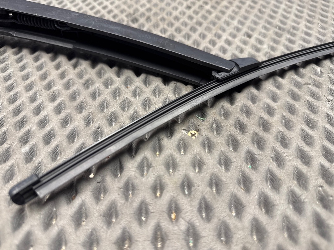 Дворник, 1720 рублей, Красноярск