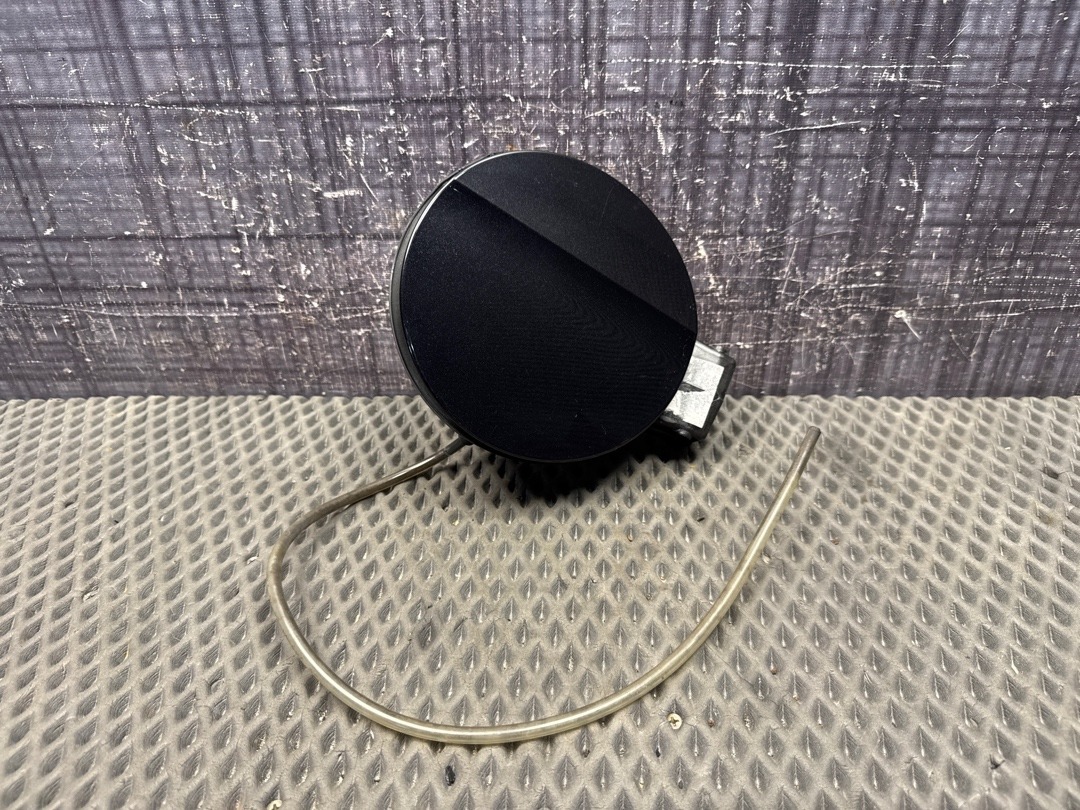 Лючок бензобака, 3460 рублей, Красноярск