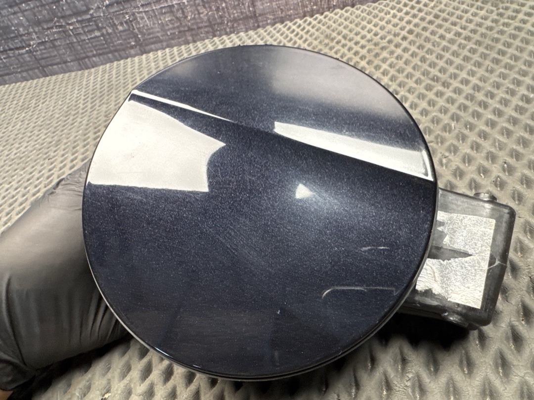 Лючок бензобака, 3460 рублей, Красноярск