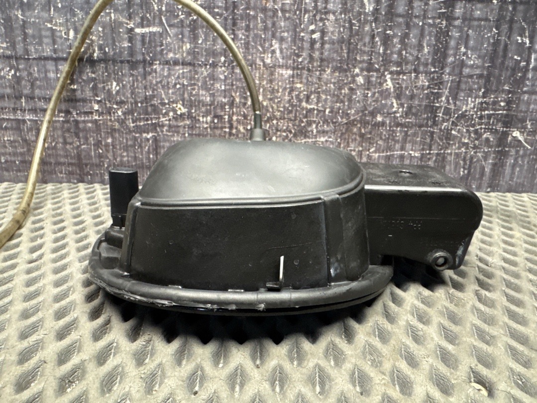 Лючок бензобака, 3460 рублей, Красноярск