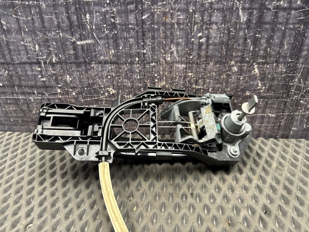 Ручка двери внешняя, 2960 рублей, Красноярск