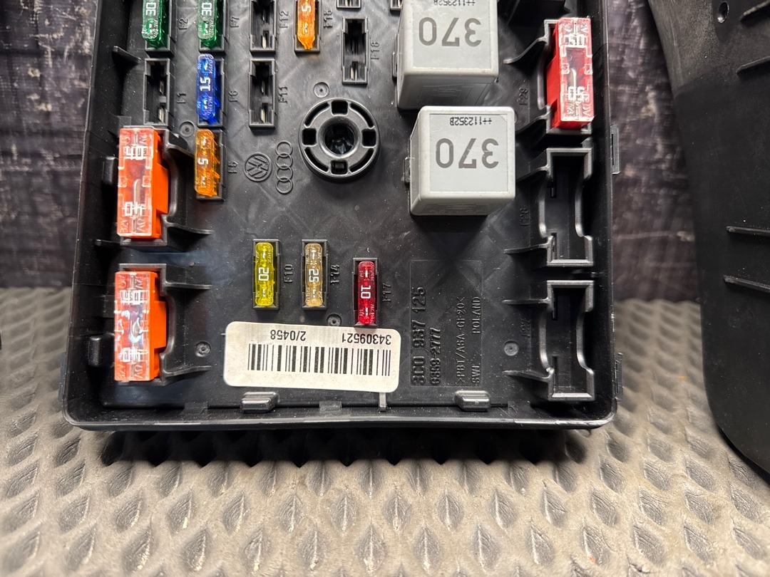 Блок предохранителей, 2820 рублей, Красноярск