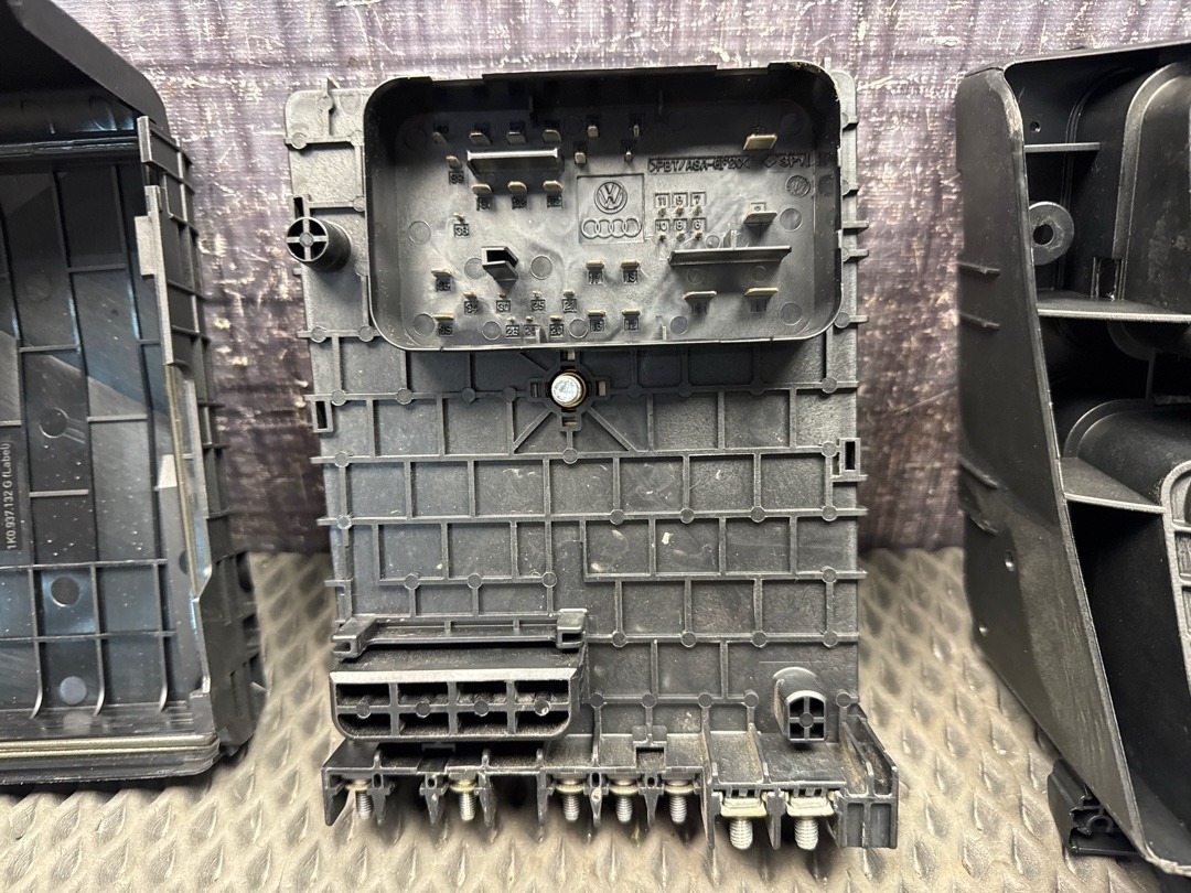 Блок предохранителей, 2820 рублей, Красноярск