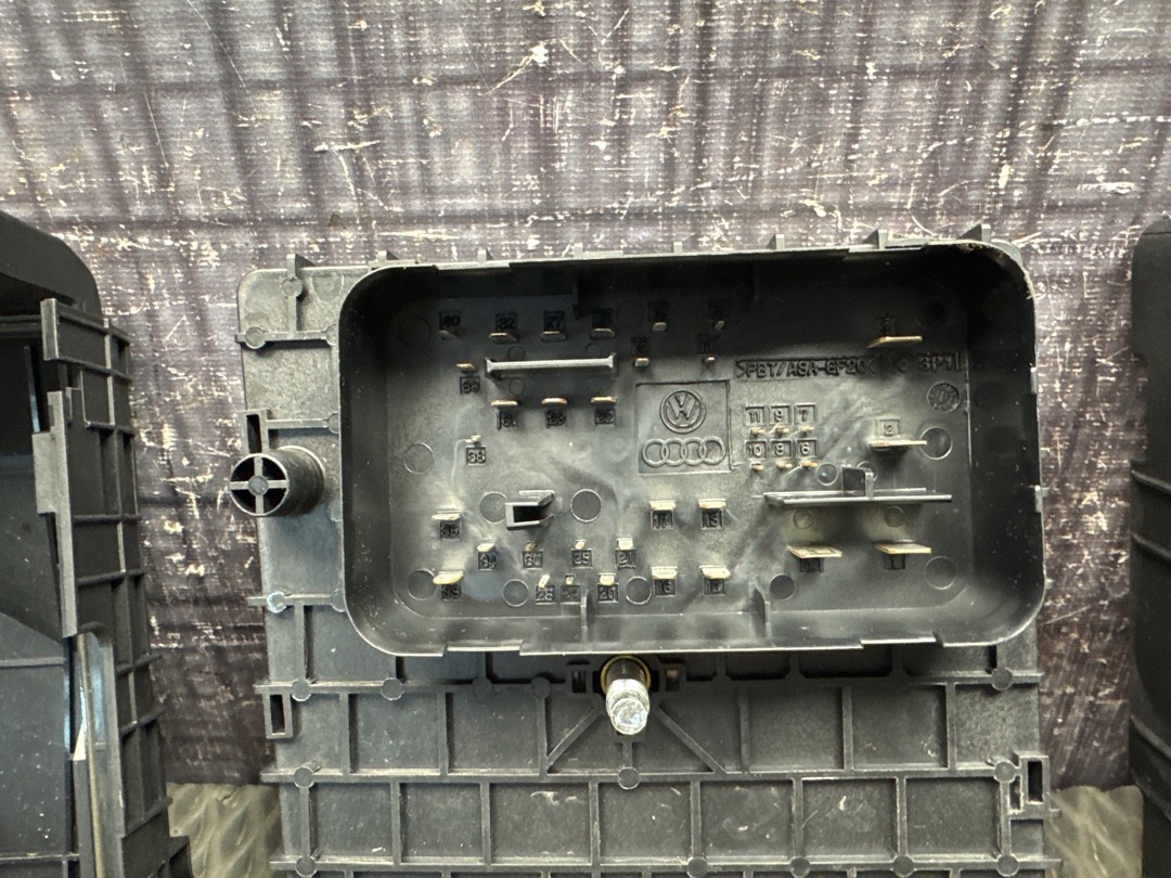 Блок предохранителей, 2820 рублей, Красноярск