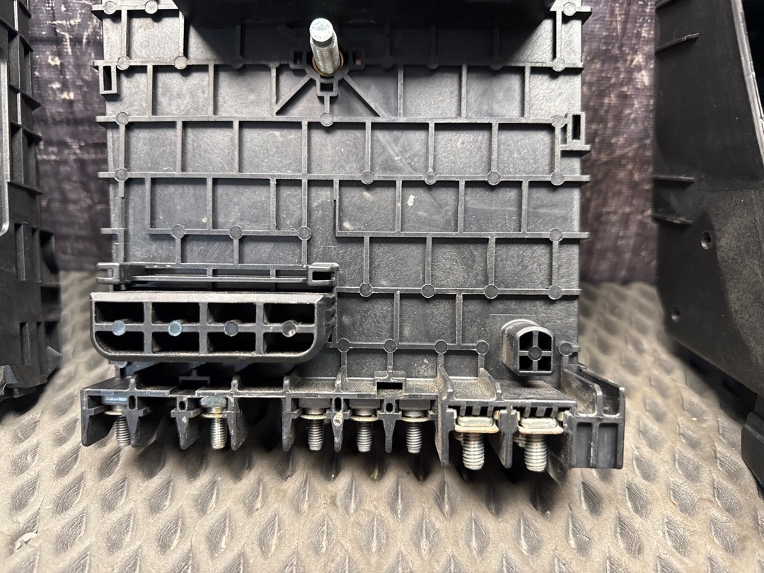 Блок предохранителей, 2820 рублей, Красноярск