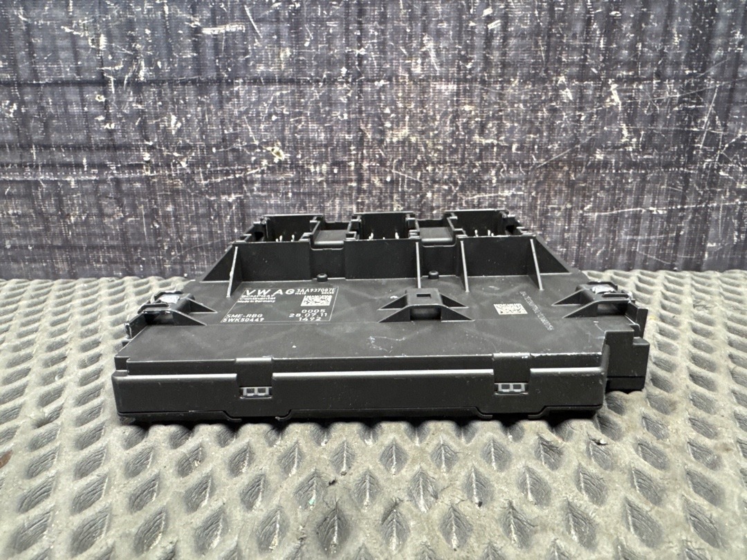 Блок управления бортовой сети, 4340 рублей, Красноярск