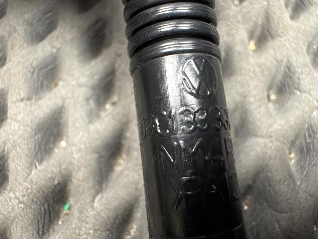 Клапан вентиляции топливного бака, 2360 рублей, Красноярск