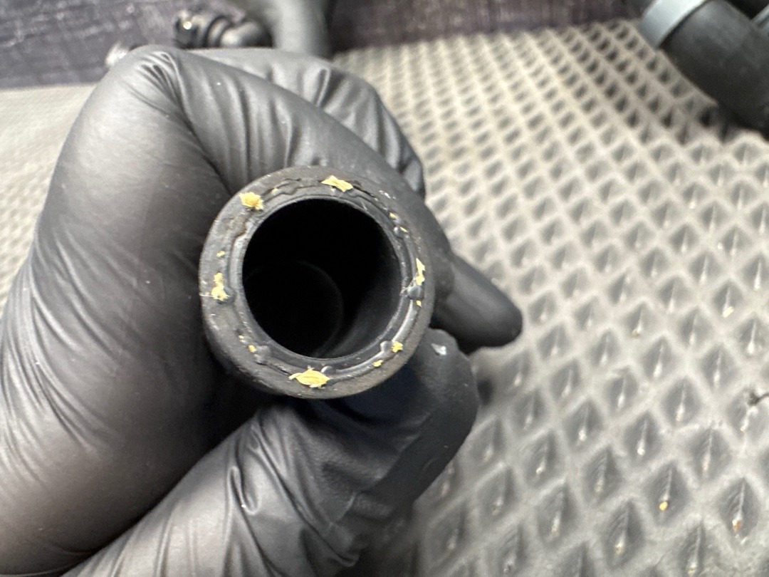 Шланг системы охлаждения, 3880 рублей, Красноярск