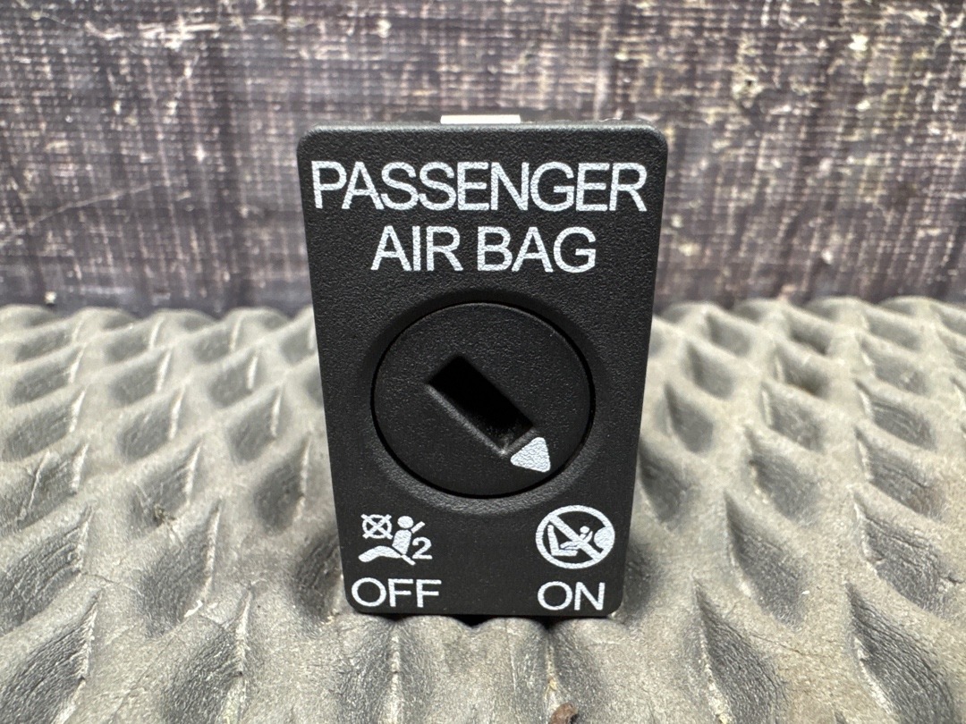 Кнопка салона, 630 рублей, Красноярск