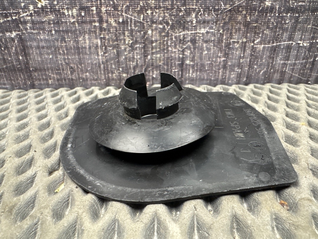 Заглушка, 640 рублей, Красноярск