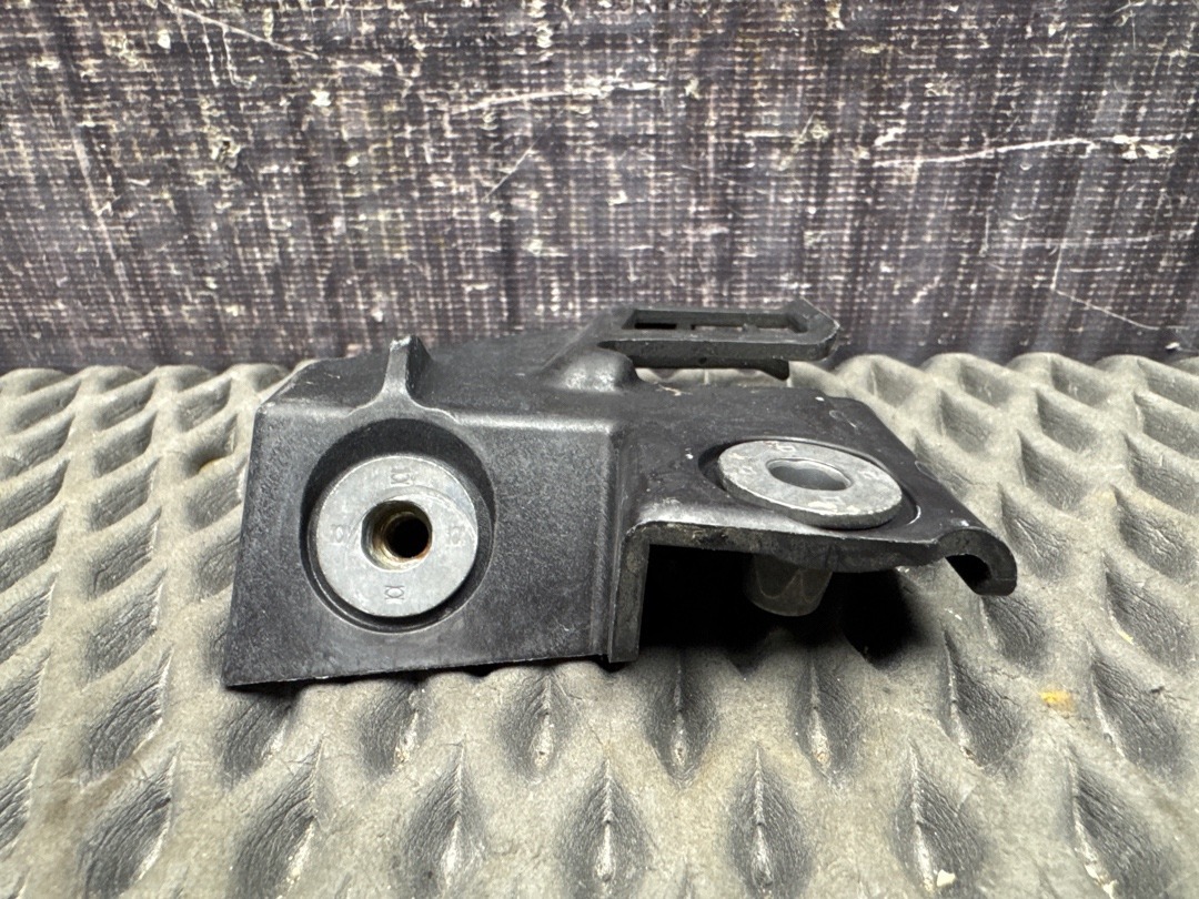 Крепление фары, 980 рублей, Красноярск