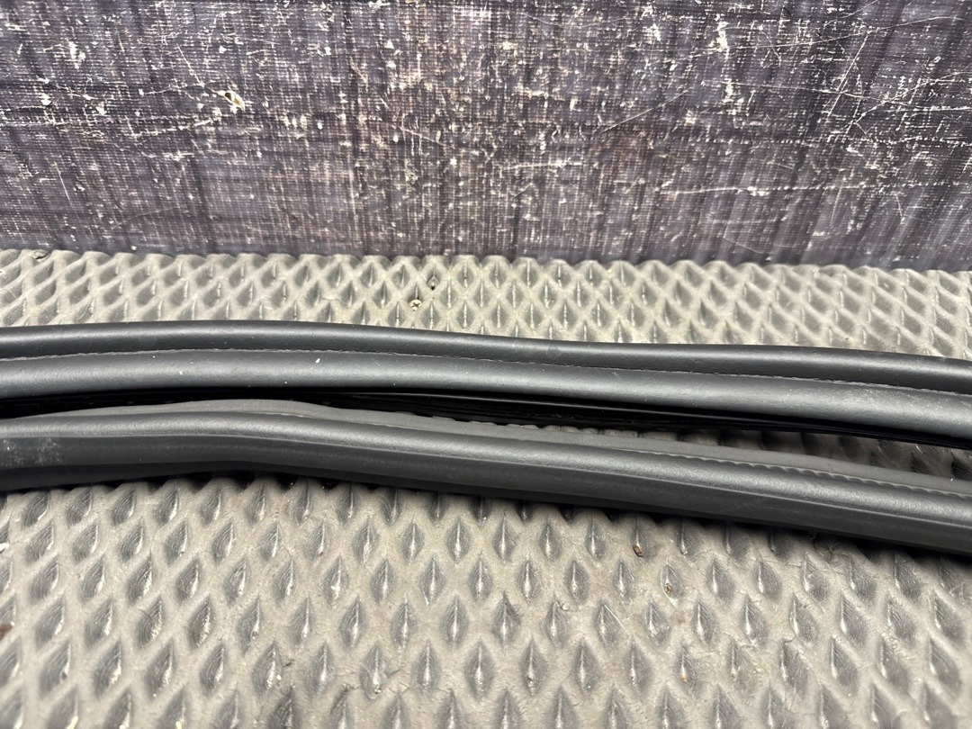 Уплотнитель крышки багажника, 1060 рублей, Красноярск