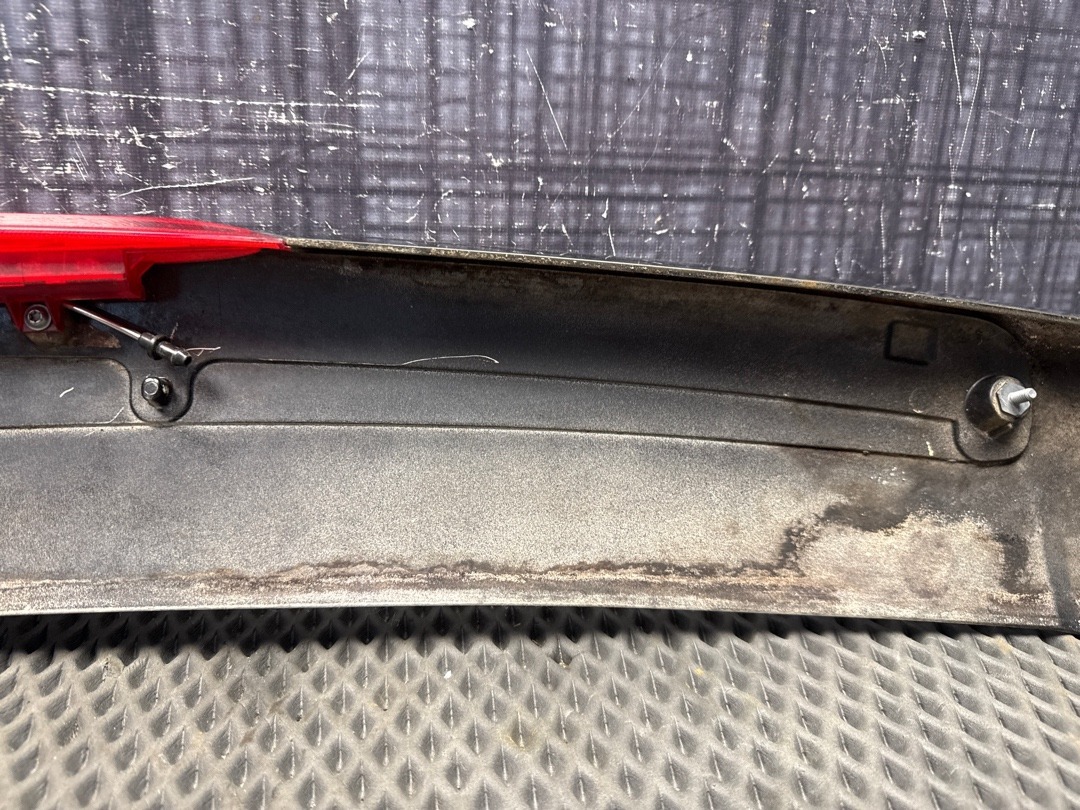 Спойлер, 1710 рублей, Красноярск