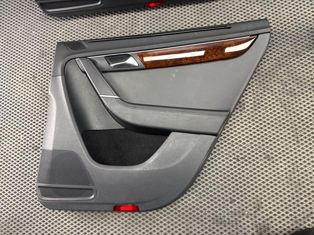 Комплект обшивок дверей, 11920 рублей, Красноярск