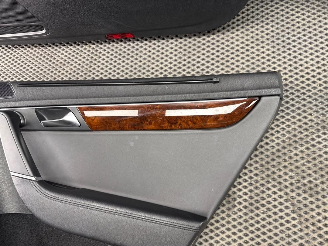 Комплект обшивок дверей, 11920 рублей, Красноярск