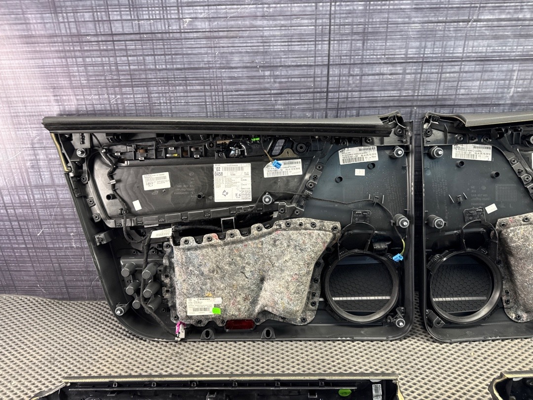 Комплект обшивок дверей, 11920 рублей, Красноярск