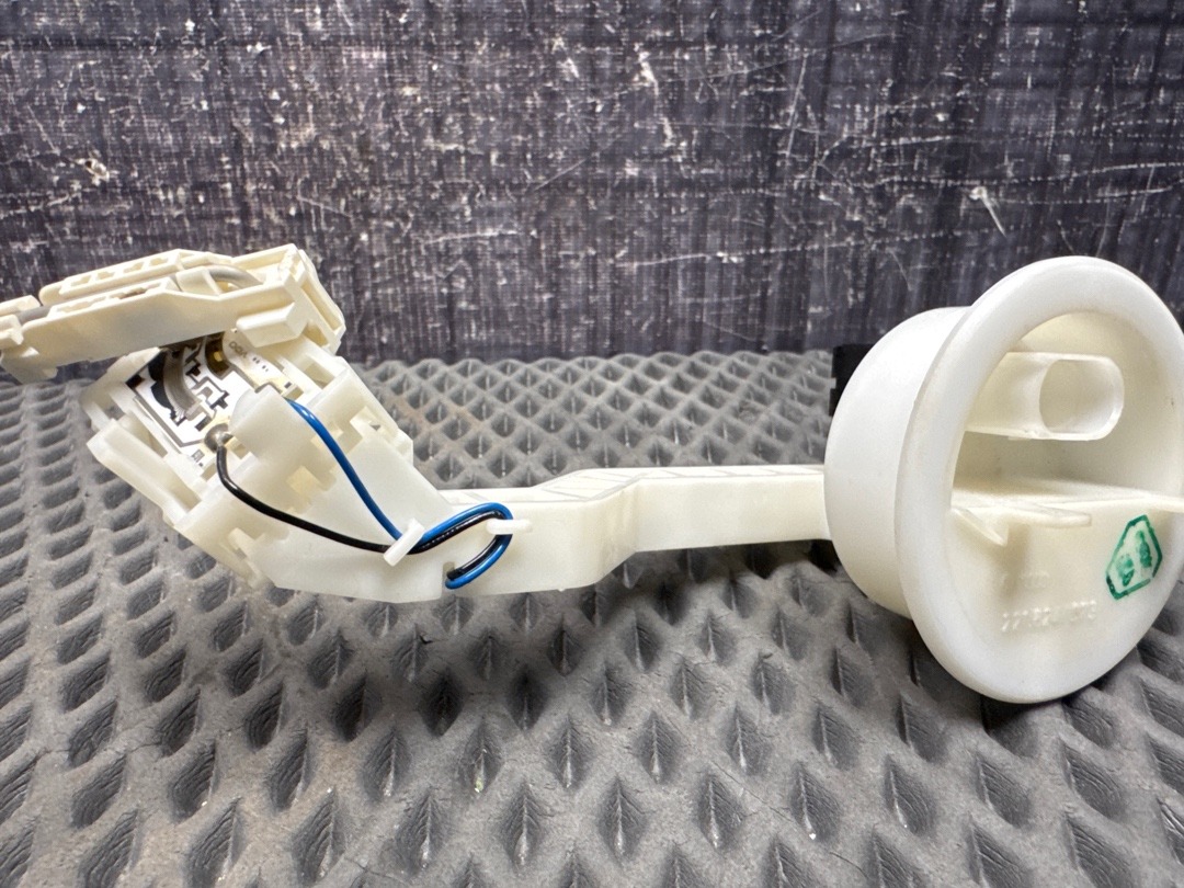 Датчик уровня топлива, 1000 рублей, Красноярск