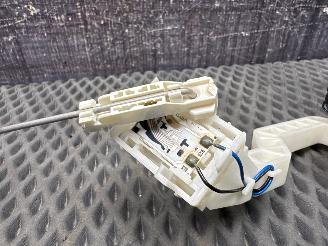 Датчик уровня топлива, 1000 рублей, Красноярск