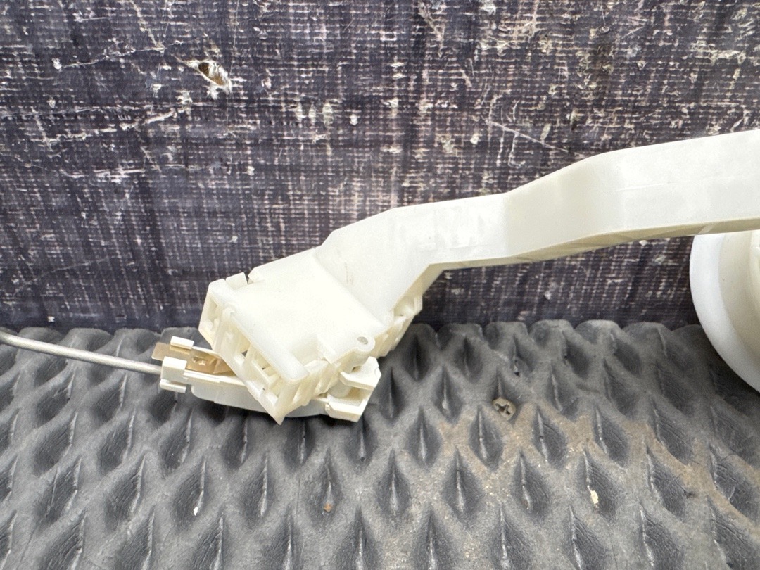 Датчик уровня топлива, 1000 рублей, Красноярск