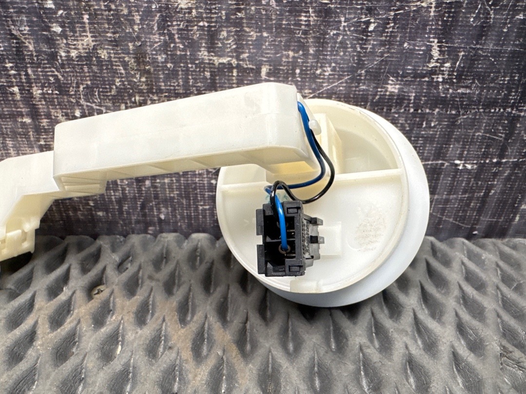 Датчик уровня топлива, 1000 рублей, Красноярск