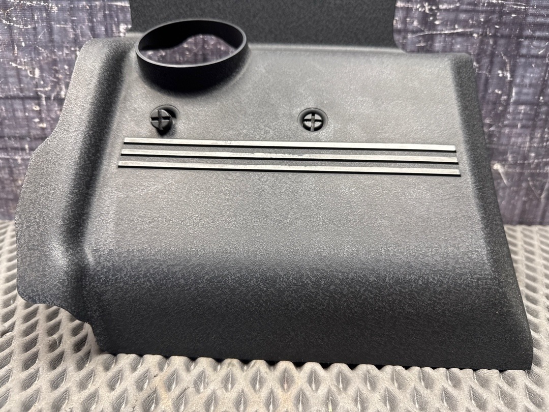 Декоративная накладка двигателя, 500 рублей, Красноярск