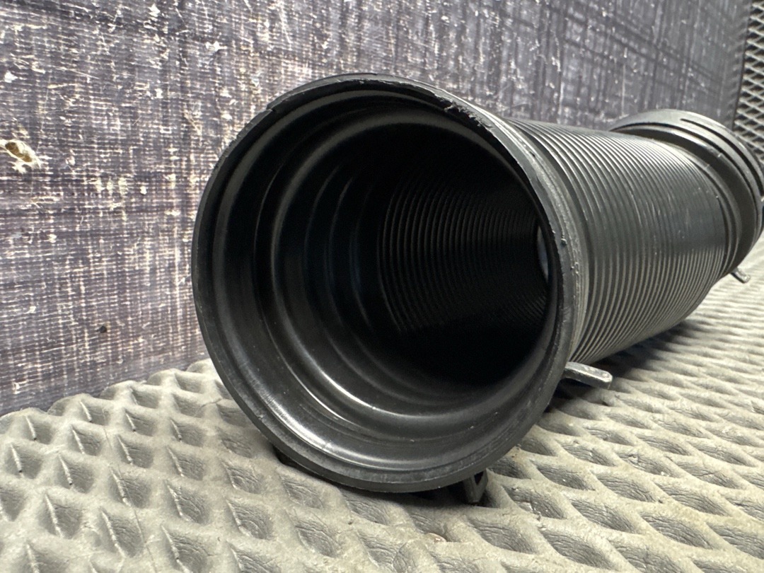 Гофра впуска, 800 рублей, Красноярск