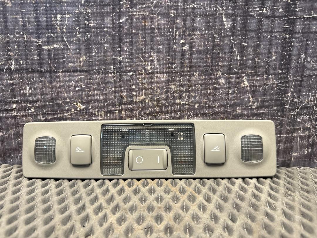 Плафон салона, 500 рублей, Красноярск