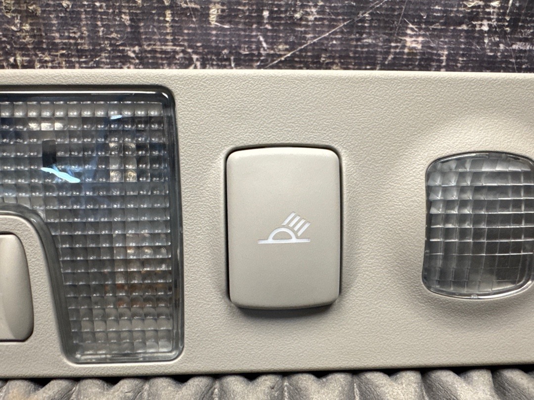 Плафон салона, 500 рублей, Красноярск