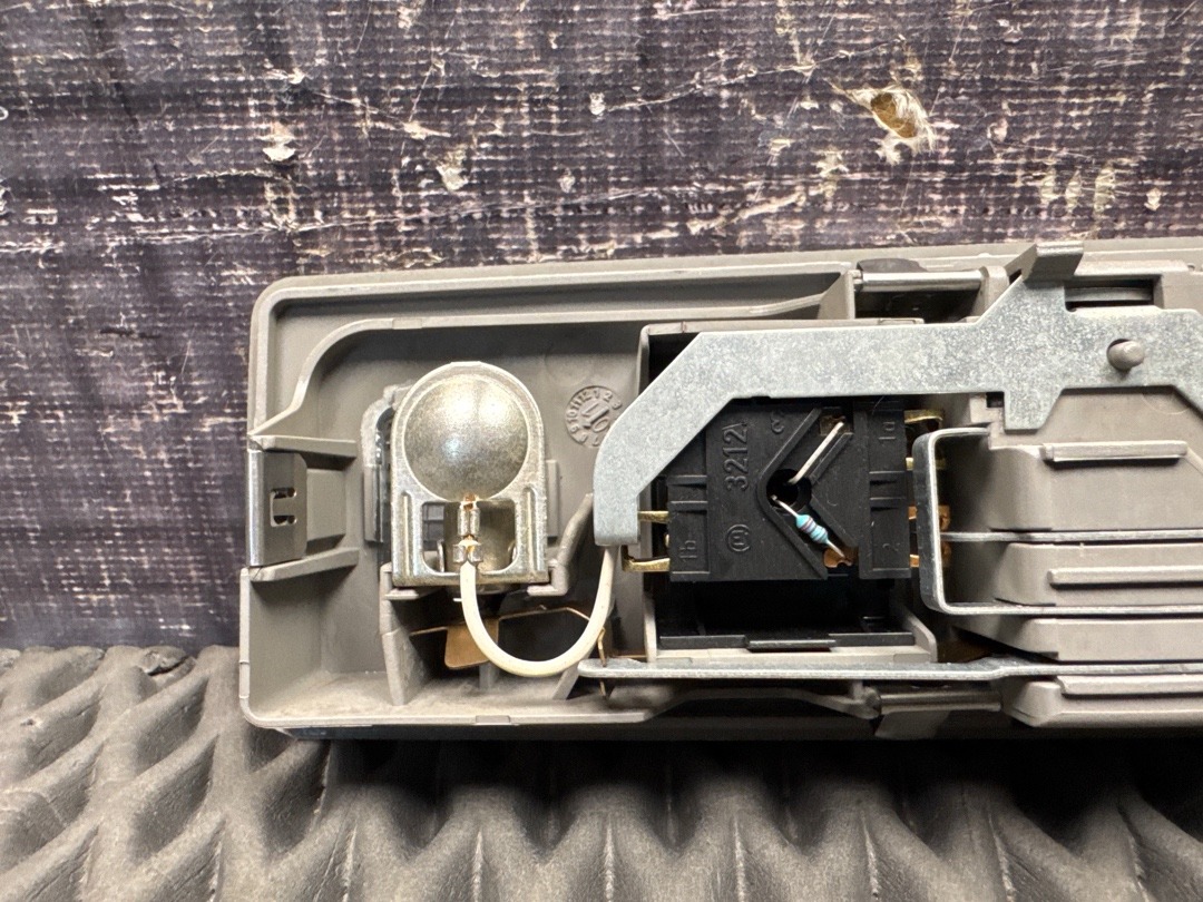 Плафон салона, 500 рублей, Красноярск