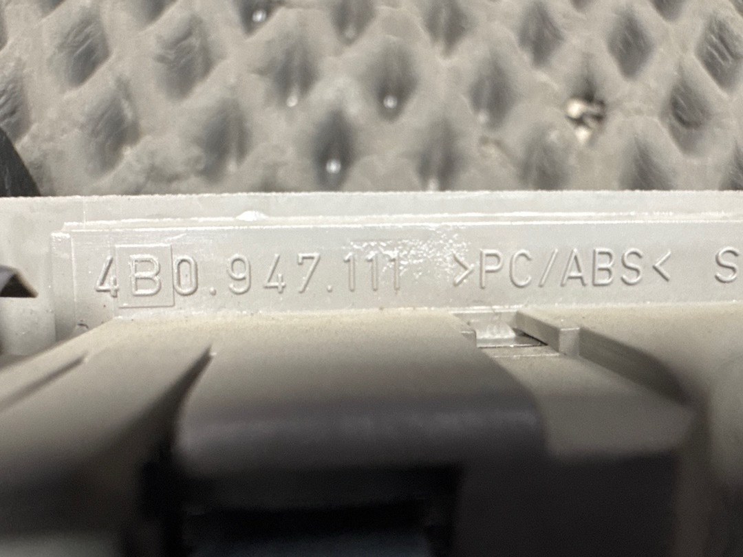 Плафон салона, 500 рублей, Красноярск