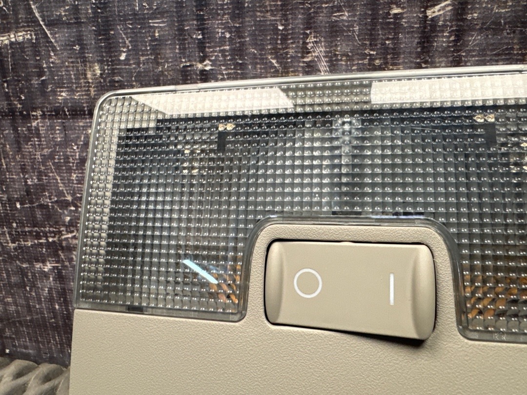 Плафон салона, 600 рублей, Красноярск