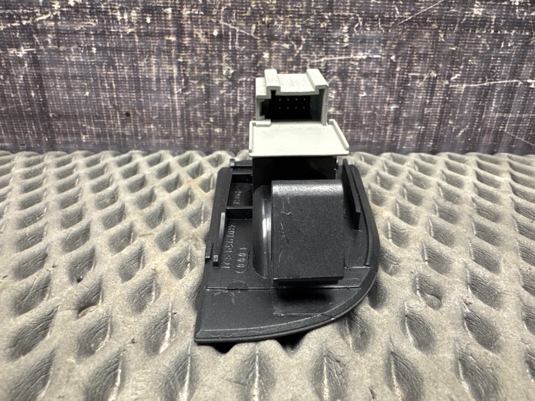 Кнопка стеклоподъемника, 450 рублей, Красноярск