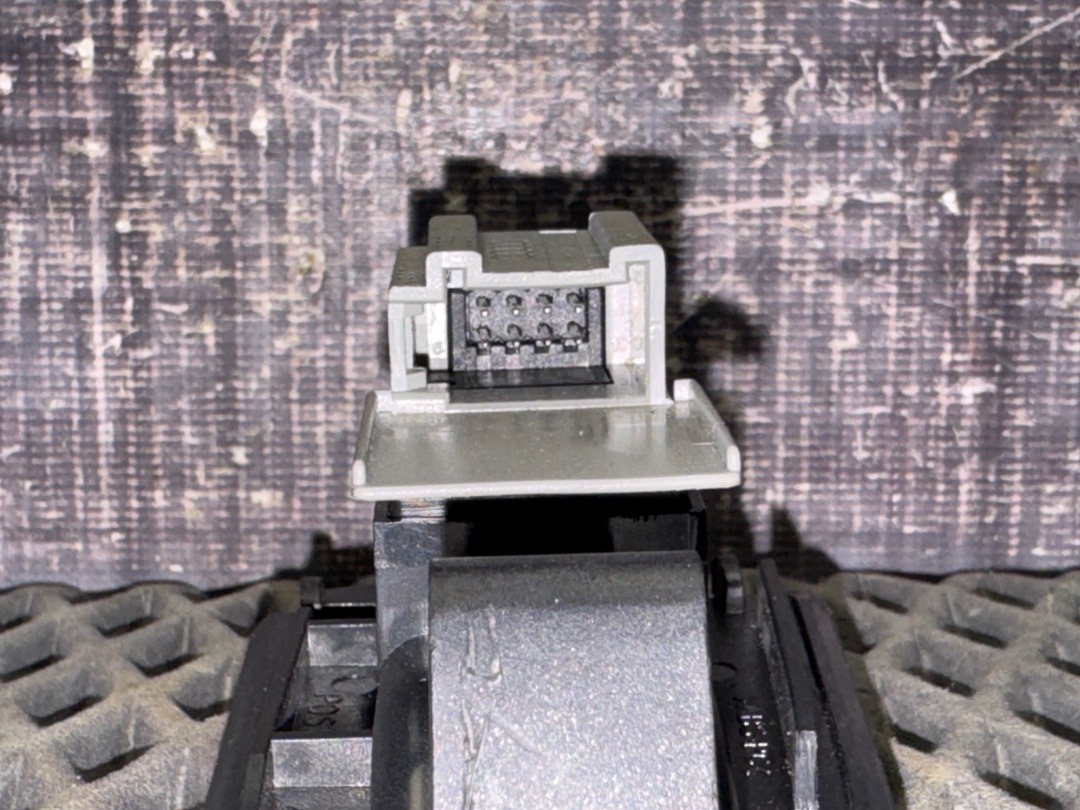 Кнопка стеклоподъемника, 450 рублей, Красноярск