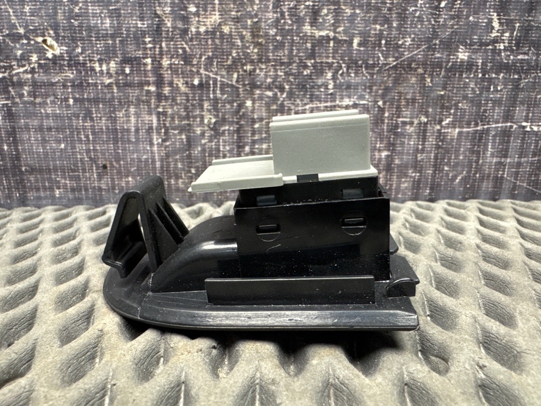 Кнопка стеклоподъемника, 450 рублей, Красноярск