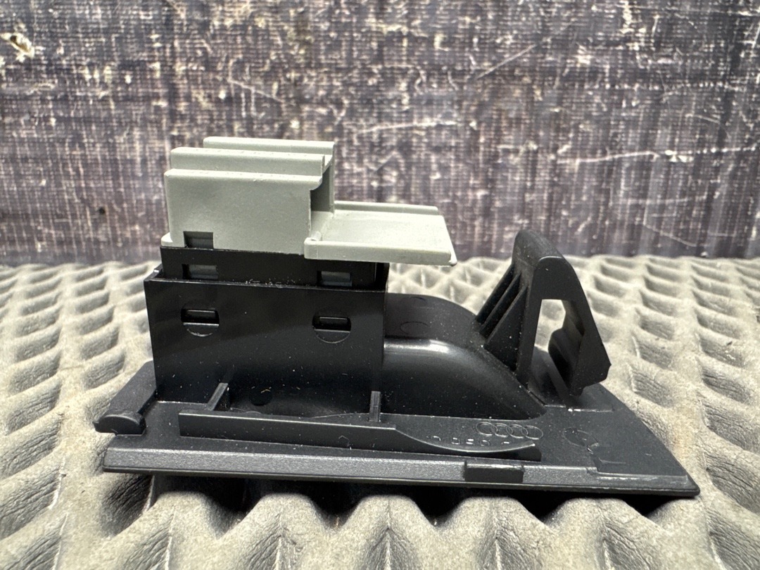 Кнопка стеклоподъемника, 450 рублей, Красноярск