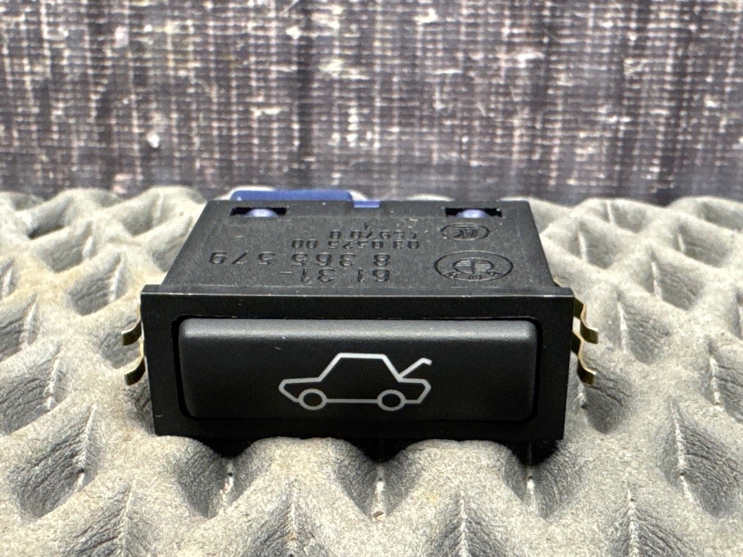 Кнопка открывания багажника, 276 рублей, Красноярск