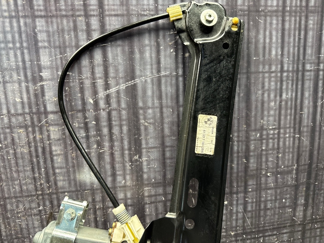 Стеклоподъемник, 1500 рублей, Красноярск