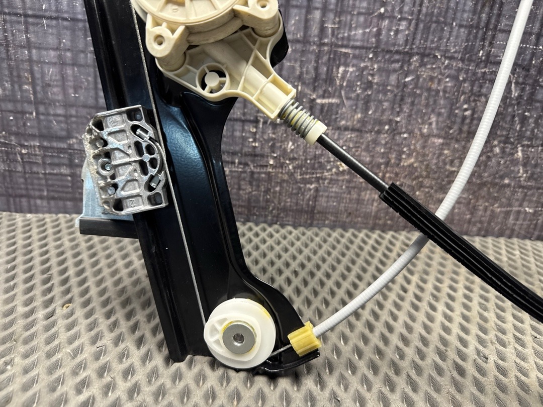 Стеклоподъемник, 1500 рублей, Красноярск