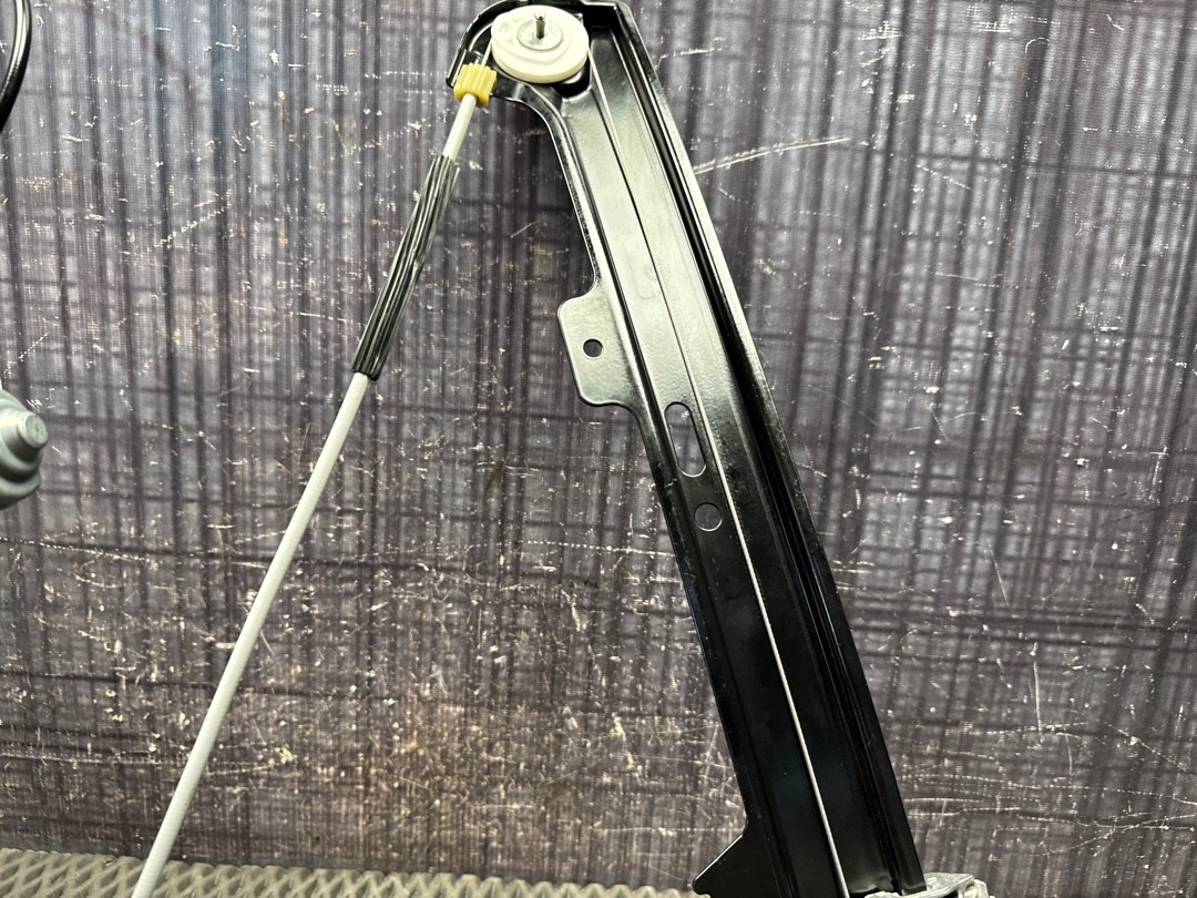 Стеклоподъемник, 1500 рублей, Красноярск