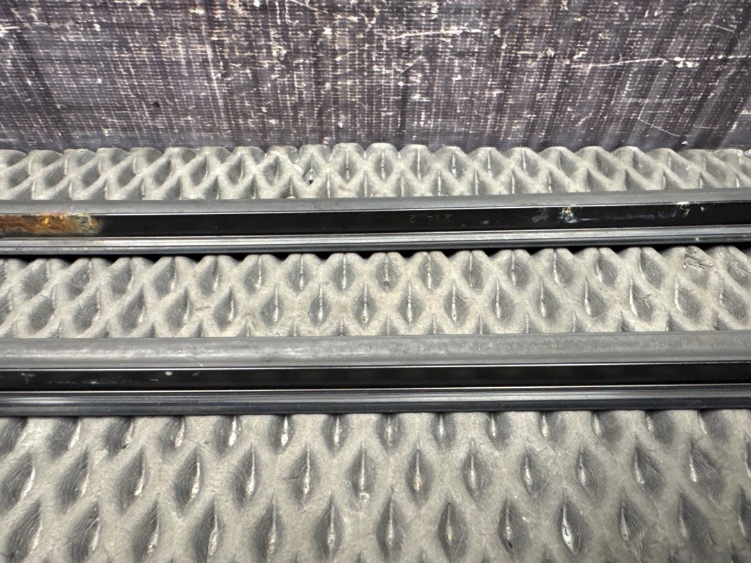 Молдинг лобового стекла, 950 рублей, Красноярск