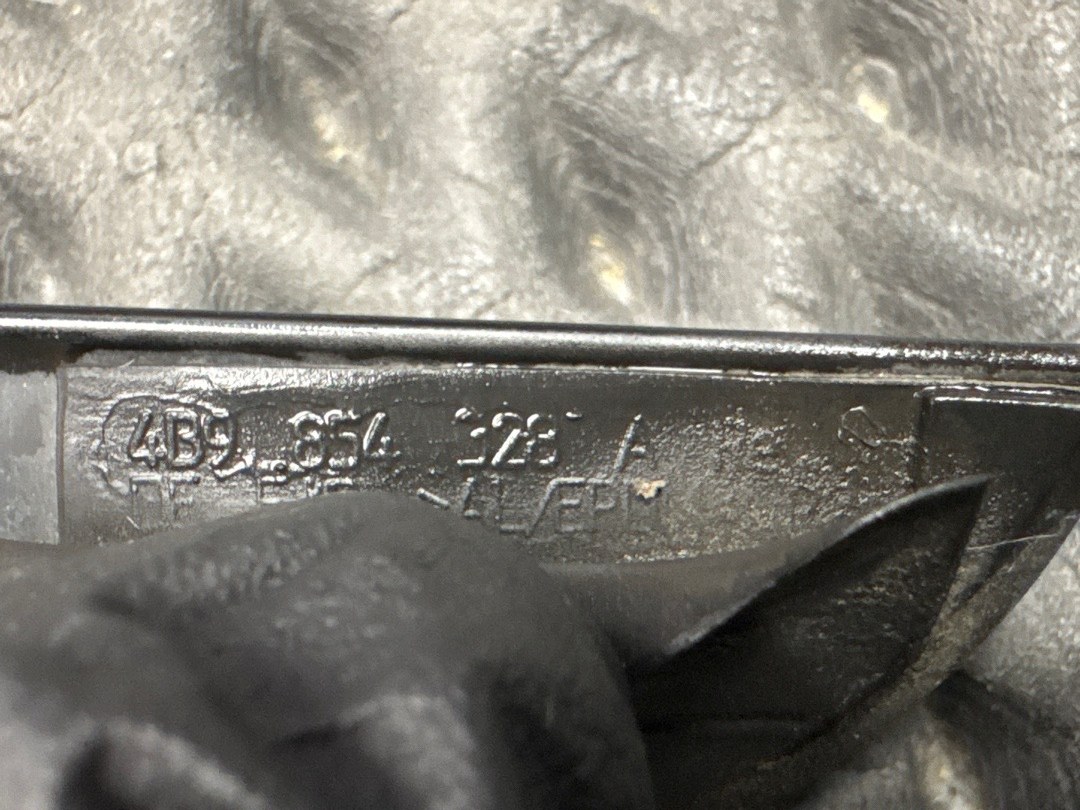 Молдинг лобового стекла, 950 рублей, Красноярск