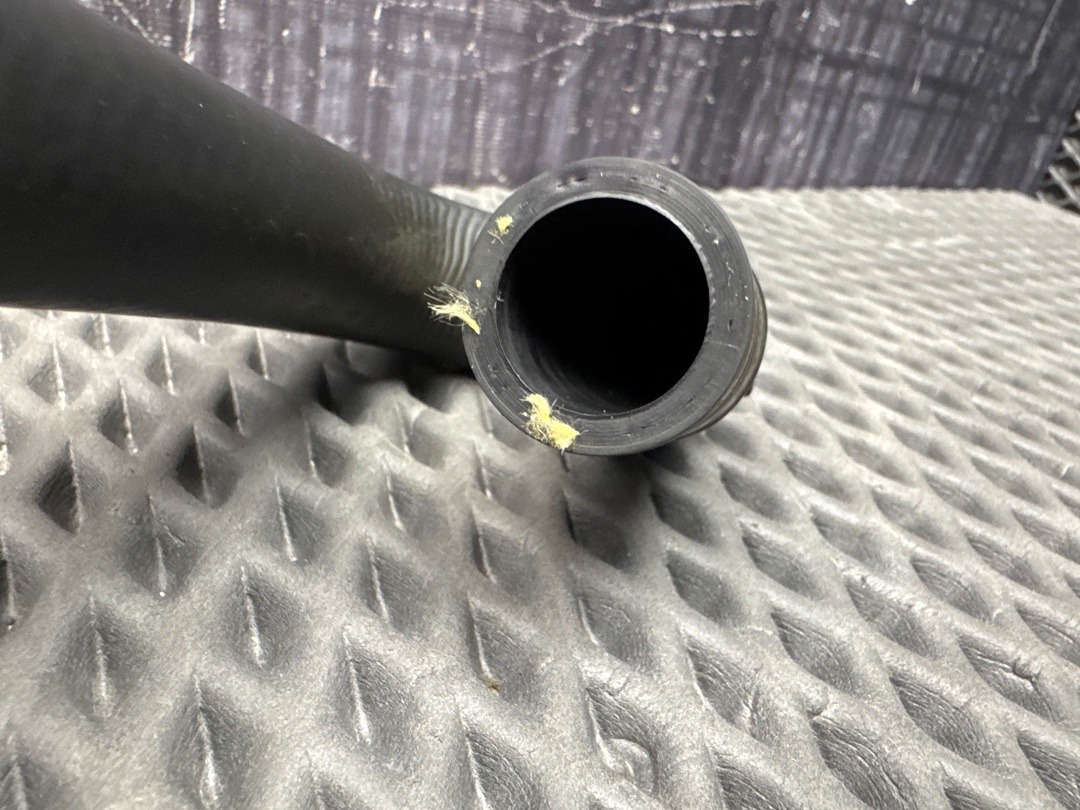 Шланг системы охлаждения, 360 рублей, Красноярск