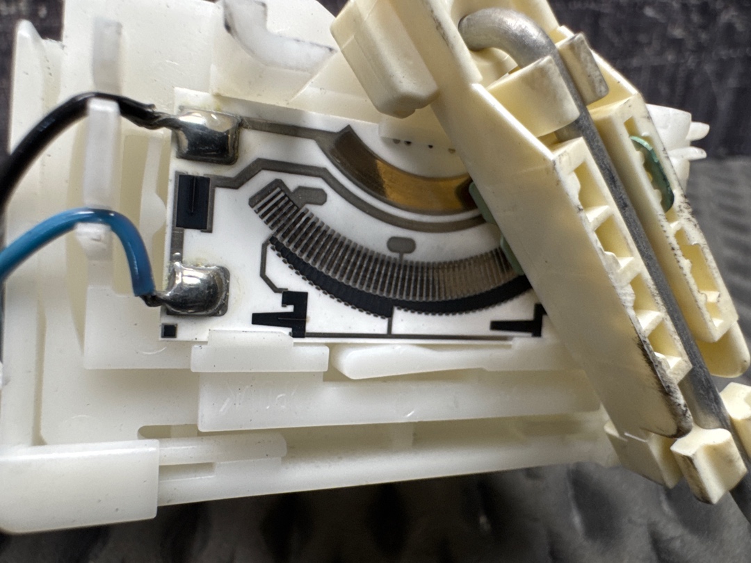 Датчик уровня топлива, 1000 рублей, Красноярск