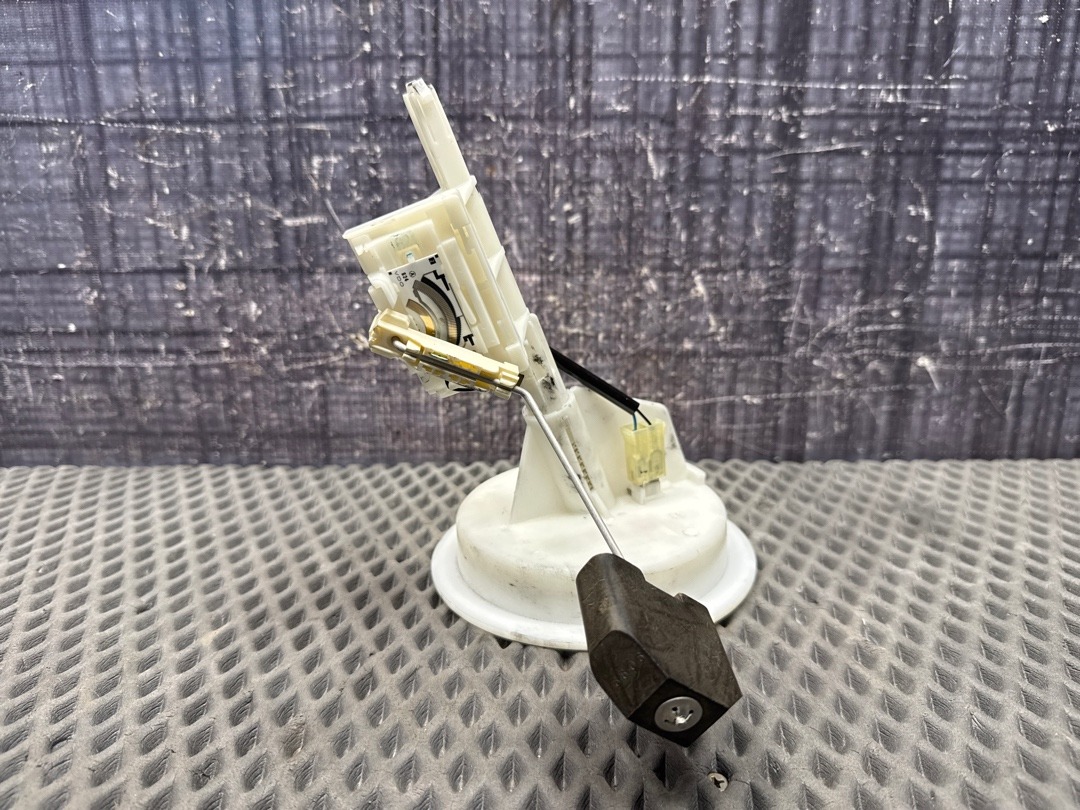 Датчик уровня топлива, 1000 рублей, Красноярск