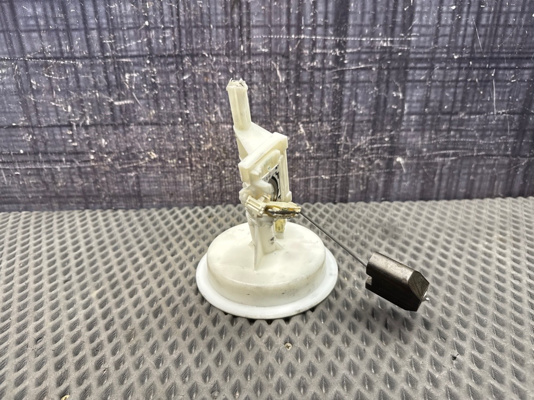 Датчик уровня топлива, 1000 рублей, Красноярск