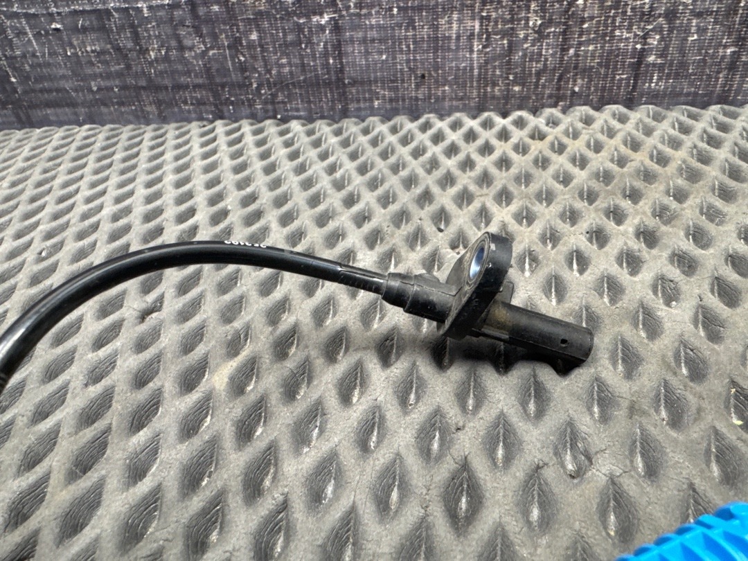 Датчик ABS, 900 рублей, Красноярск